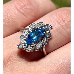 Vintage 14k Solid White Gold Blue Topaz and Diamonds Art Deco Ring